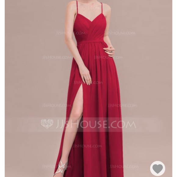 Red prom dress or bridesmaid dress - Picture 1 of 4